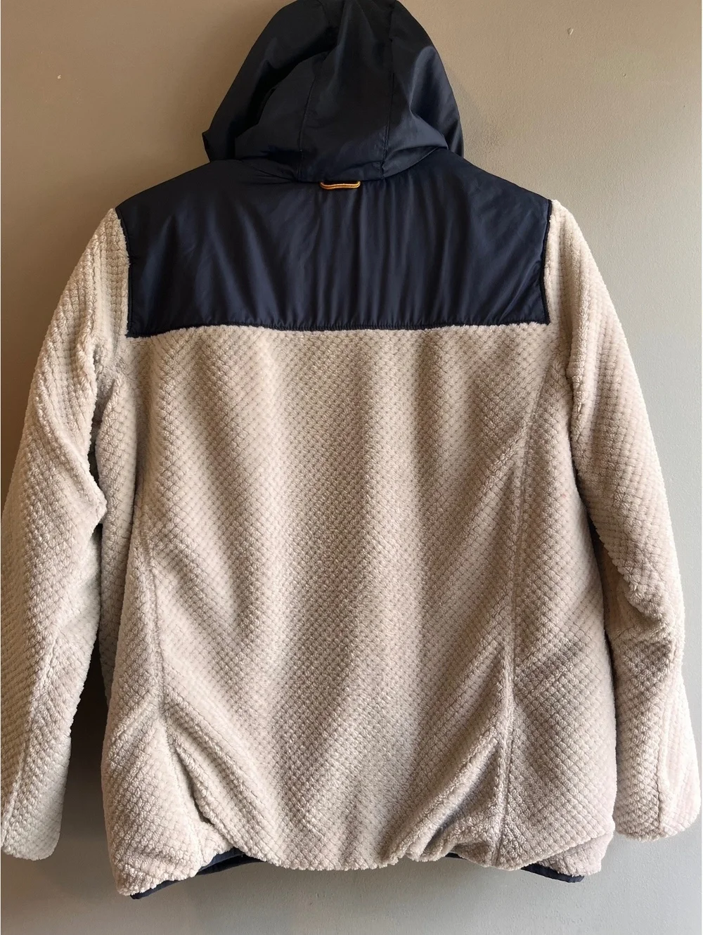 L.L. Bean Kids Mountain Bound Reversible Hooded Jacket Size XL 18 Beige Navy